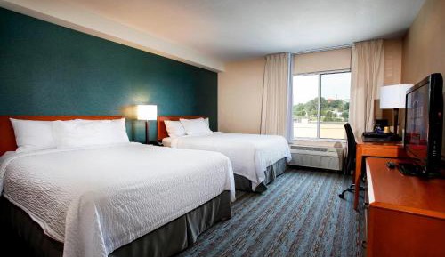 Queen Room with Two Queen Beds