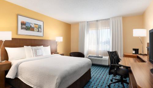 Queen Room - Non-Smoking