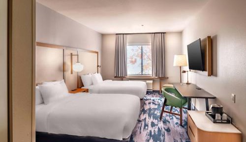 Queen Room with Two Queen Beds, Transfer Shower, Roll-In Shower and Sofa Bed - Mobility Access/Hearing Accessible