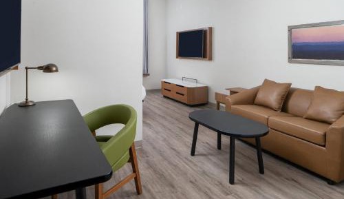 King Suite with Sofa Bed