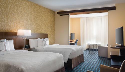 One-Bedroom Queen Suite with Two Queen Beds and Sofa Bed - Hearing Accessible