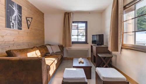 One-Bedroom Apartment (4 Adults)