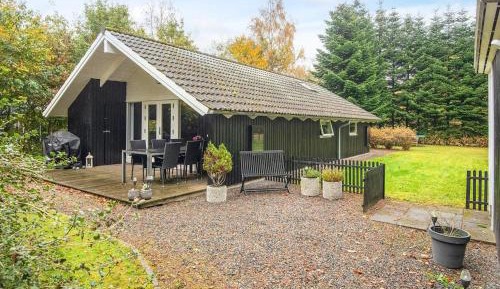 Three-Bedroom Vacation Home 