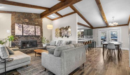 Four-Bedroom Vacation Home