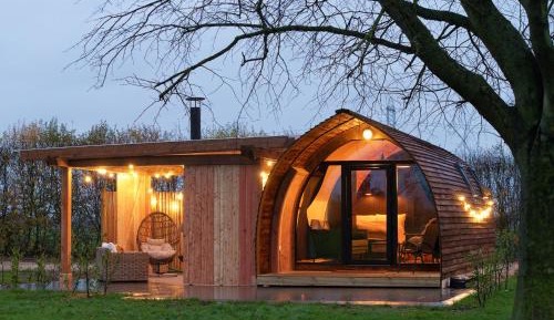 Premium Cabin with Hot Tub