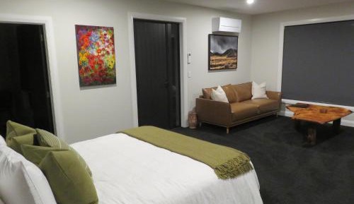 Queen Suite with Sea View