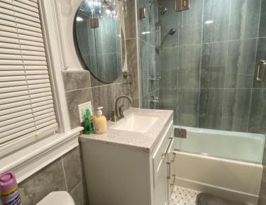 Queen Room with Shared Bathroom