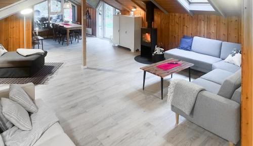 Three-Bedroom Vacation Home 
