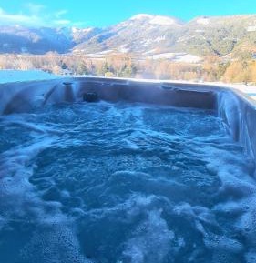 Family Room with Mountain View
