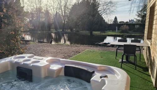 Double Room with Spa Bath