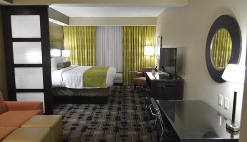 King Suite with Sofa Bed - Non Smoking