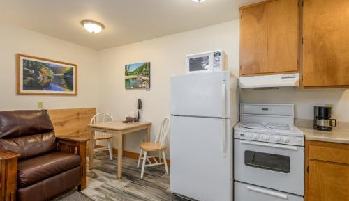 One Bedroom Apartment (2 beds)