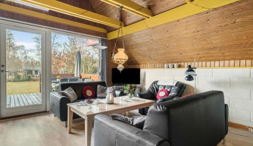 Three-Bedroom Vacation Home 