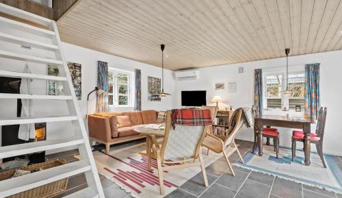 Two-Bedroom Holiday Home