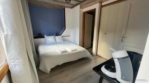 Double Room with Mountain View