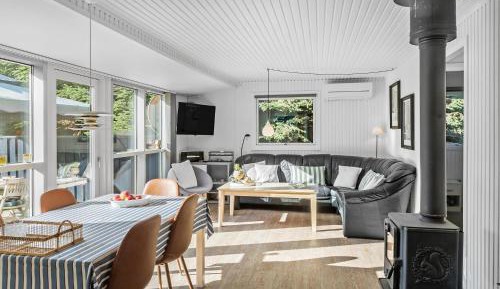 Three-Bedroom Vacation Home 