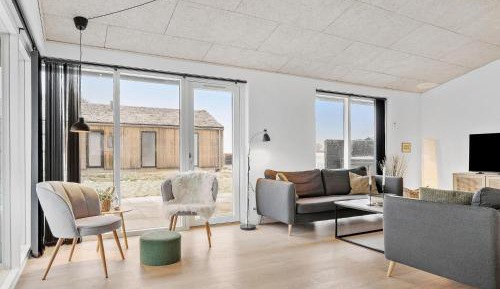 Four-Bedroom Vacation Home