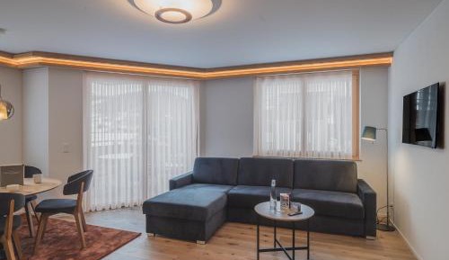 Two-Bedroom Deluxe Apartment