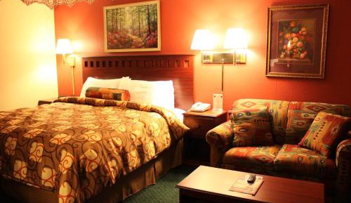 Deluxe King Room with Spa Bath