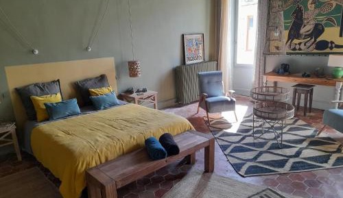 Deluxe King Room