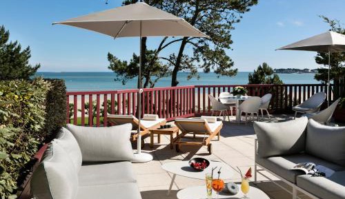 Prestige Suite with Terrace and Sea View