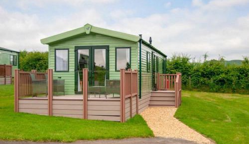 Two-Bedroom Holiday Home 3