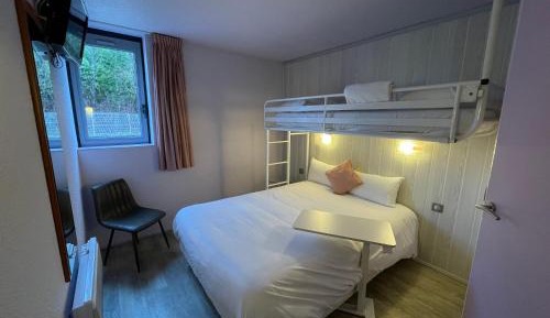Triple Room (2 Adults + 1 Child)