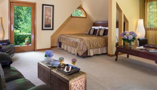 King Room with Balcony