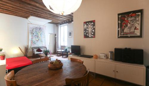 One-Bedroom Apartment (4 Adults)