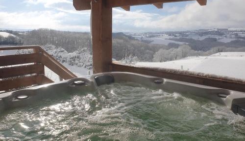 Queen Room with Garden View