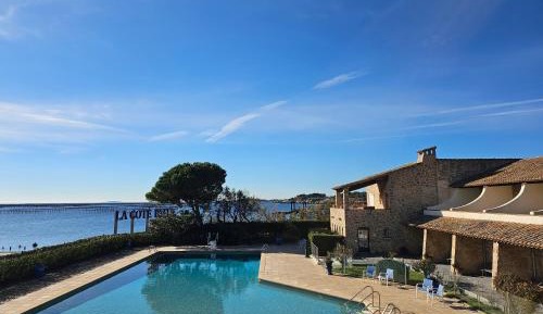 Standard Double Room with Terrace - Pond Front View