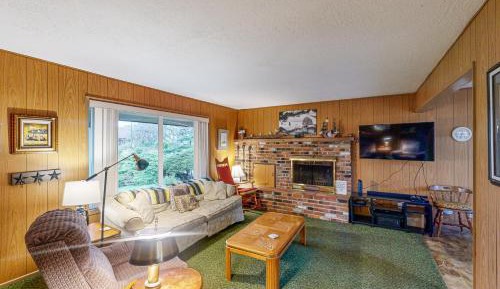 Four-Bedroom Vacation Home