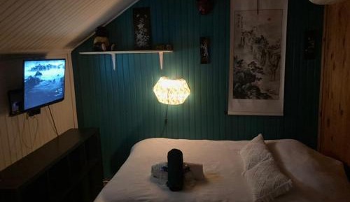 Deluxe Double Room with Shower