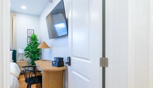 Queen Room with Shared Bathroom