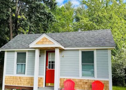 Twin Room with Private Bathroom