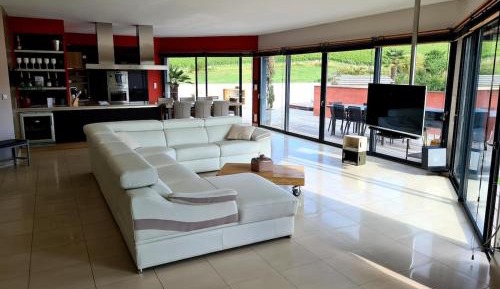 Four-Bedroom Loft Apartment