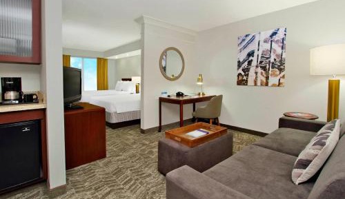 Queen Suite with Two Queen Beds and Trundle Sofa