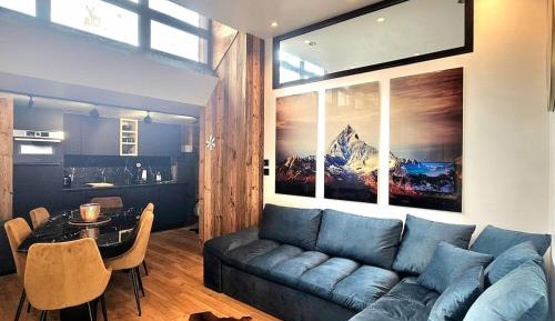 Three-Bedroom Superior Apartment