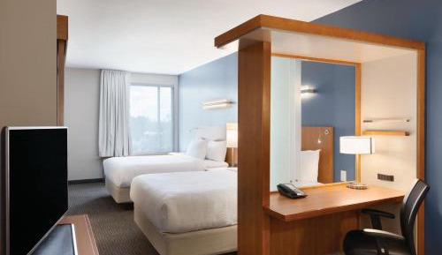 Studio with Two Queen Beds and Sofa Bed