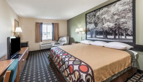 King Room - Non-Smoking