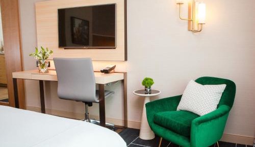 Premium Room