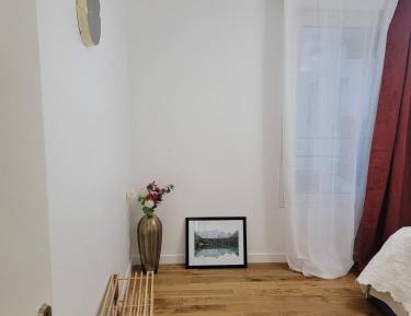 Deluxe Room (2 Adults + 1 Child)