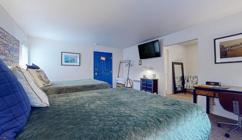 One-Bedroom Suite