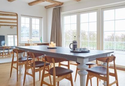 One-Bedroom Apartment with Ocean View