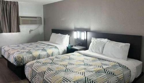 Japanese-Style Quadruple Room