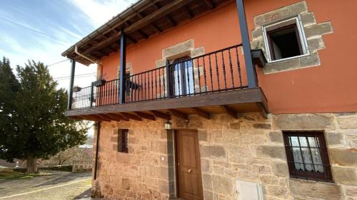 Eight-Bedroom House