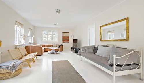 Four-Bedroom Apartment