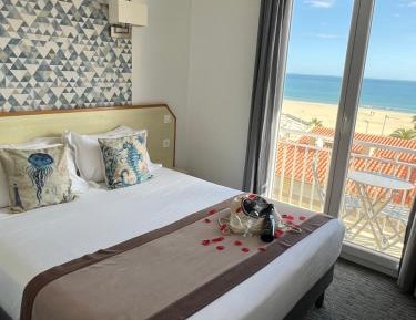 Standard Double or Twin Room with Balcony