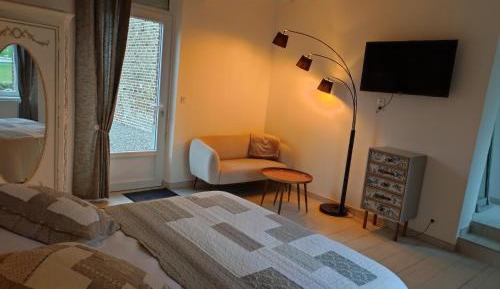 Queen Room with Garden View