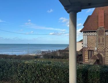 Villa with Sea View